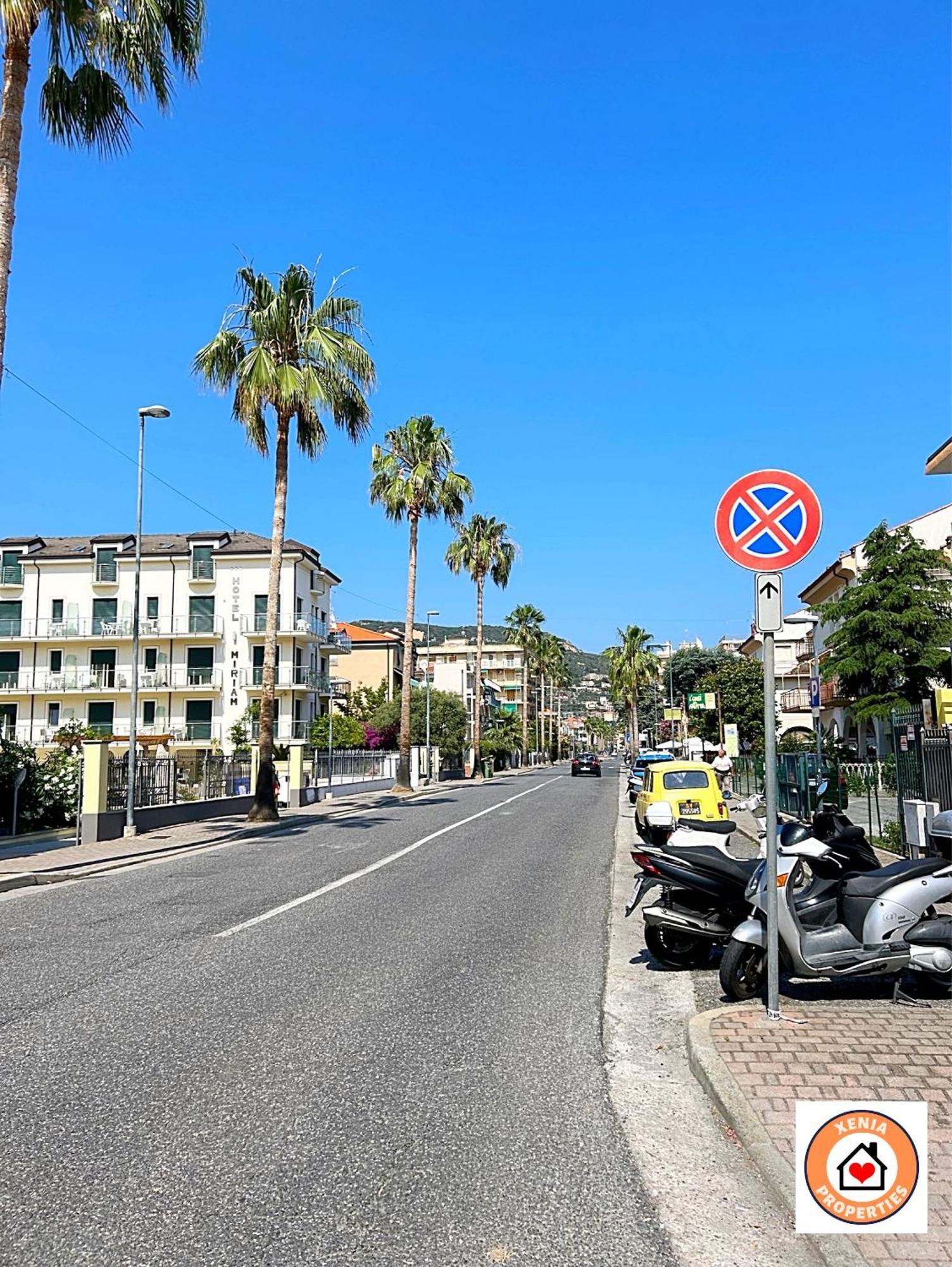 Gioiello Marino - Mare, 2 Minuti A Piedi Apartment Pietra Ligure Luaran gambar